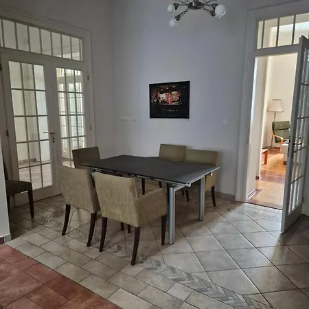 Luxury With Parliament View Διαμέρισμα Βουδαπέστη